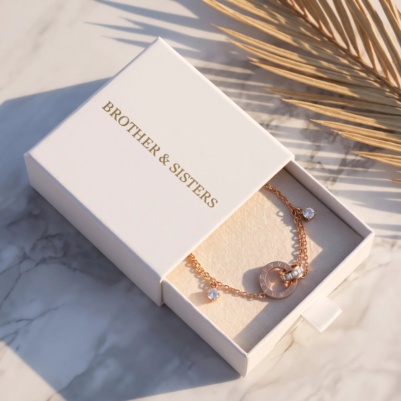 Bridesmaid bracelet — in the gift box, rose gold | SKU: 25535338-rose-gold