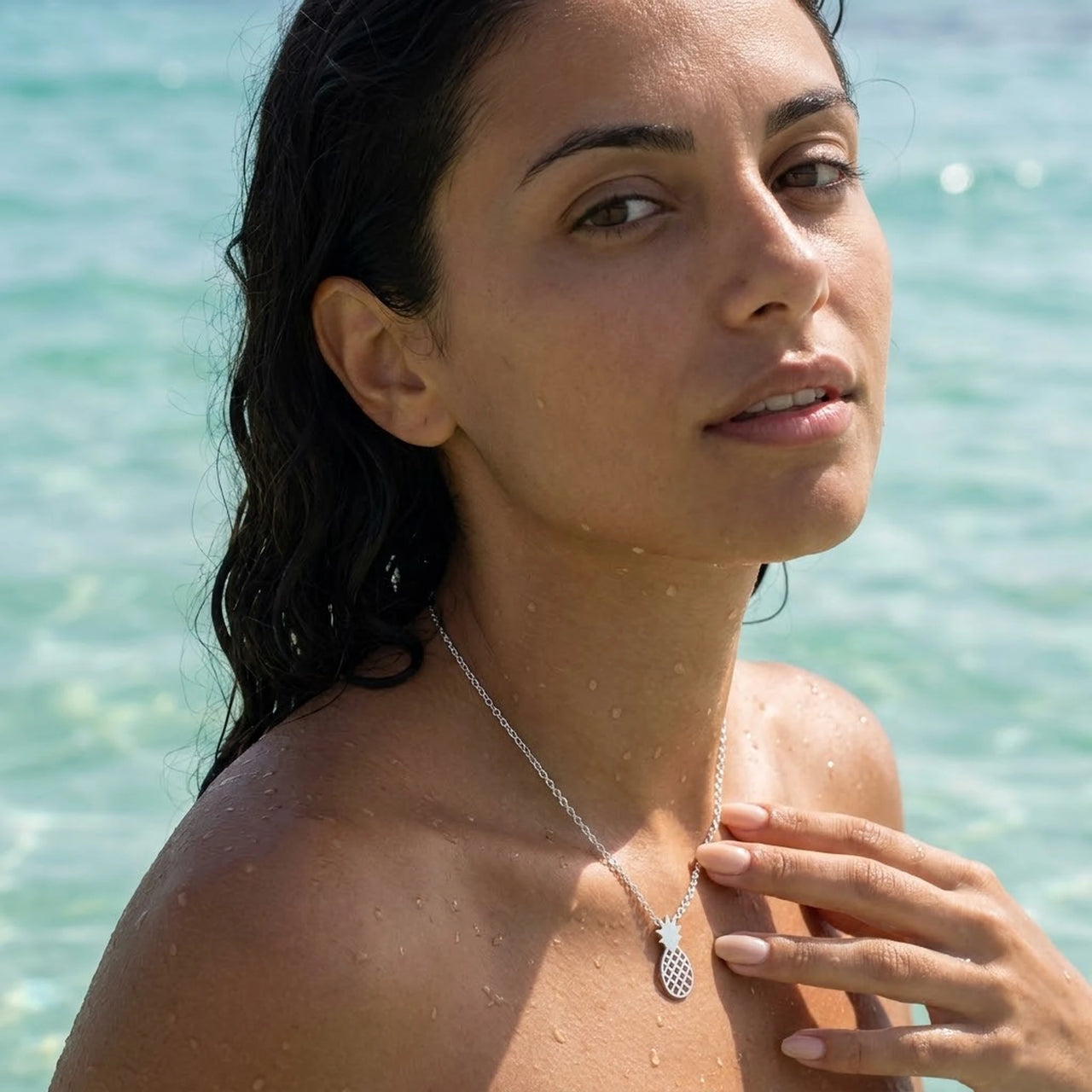 Silver necklace worn in the sea, waterproof stainless steel with water drops | SKU: 8050907-white-gold